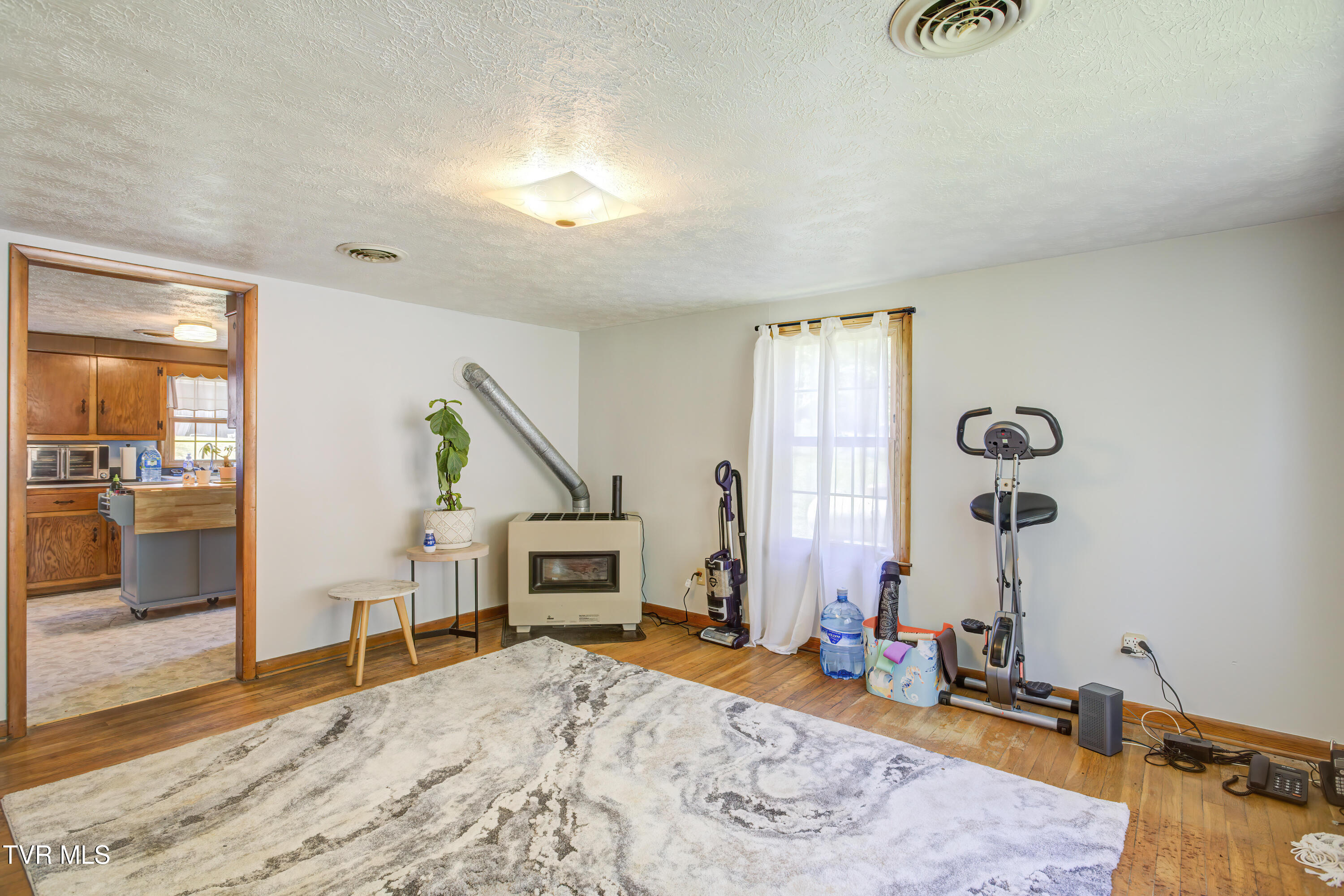 865 Shelleys Road