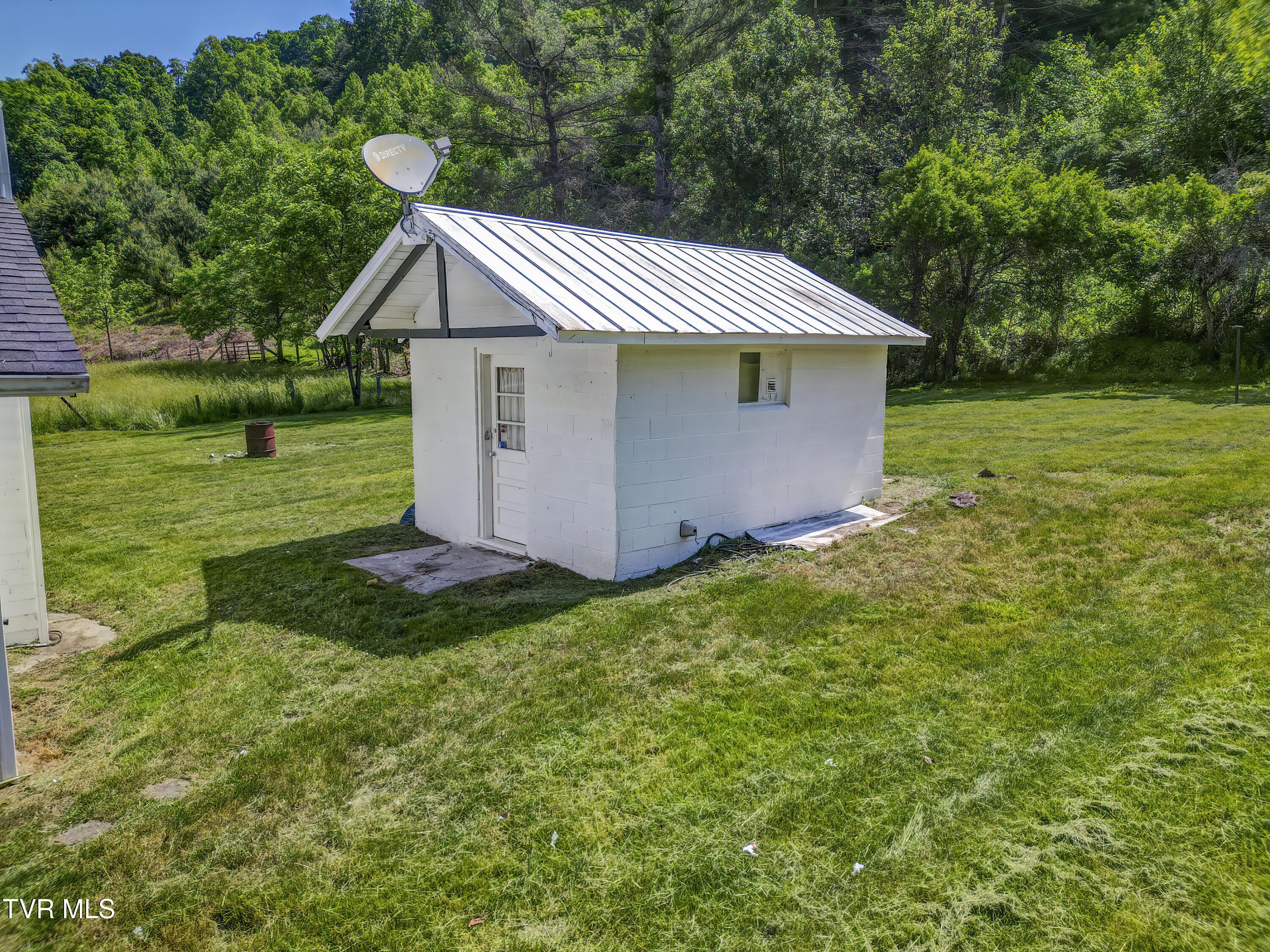 865 Shelleys Road