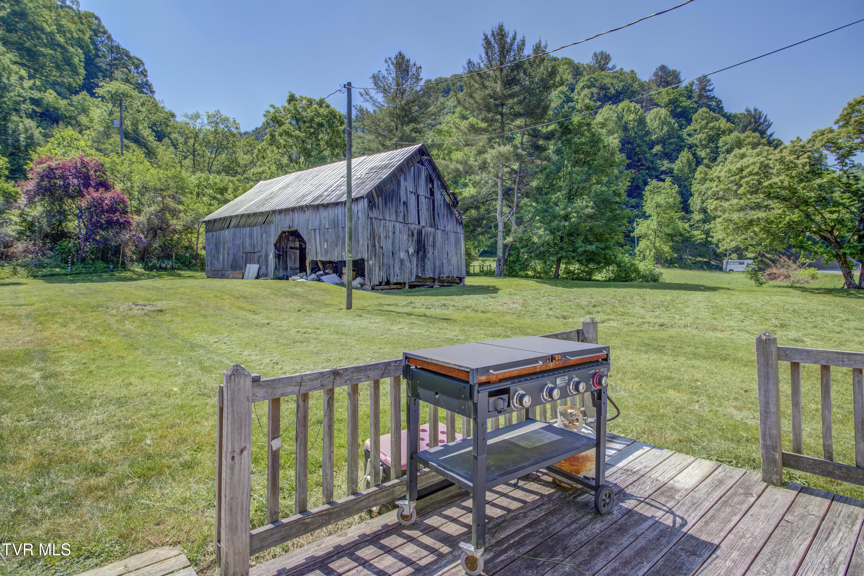 865 Shelleys Road