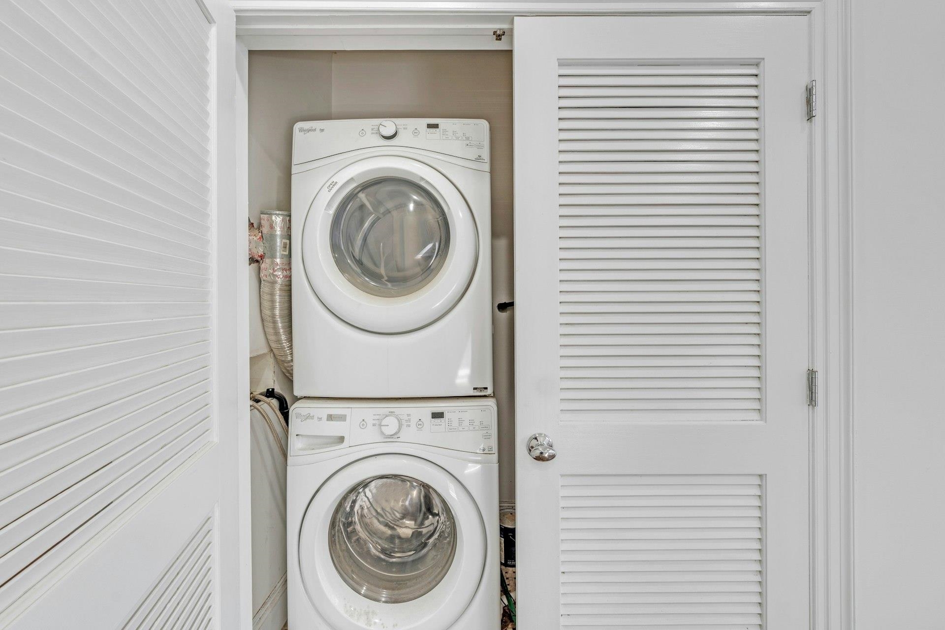 22 GRACE ST Unit: 2