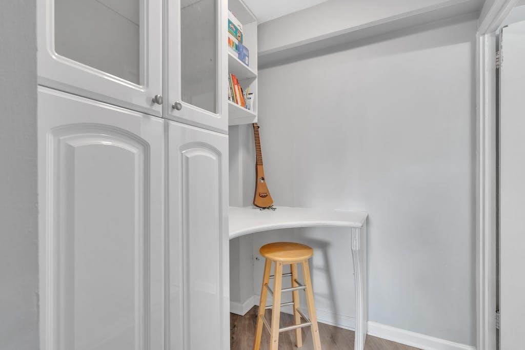 8800 BLVD EAST Unit: 6C