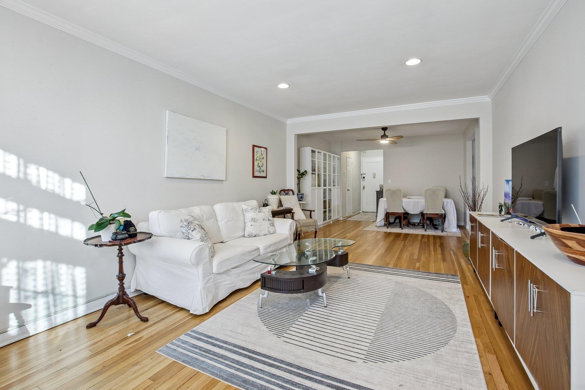 8600 BLVD EAST Unit: 5F