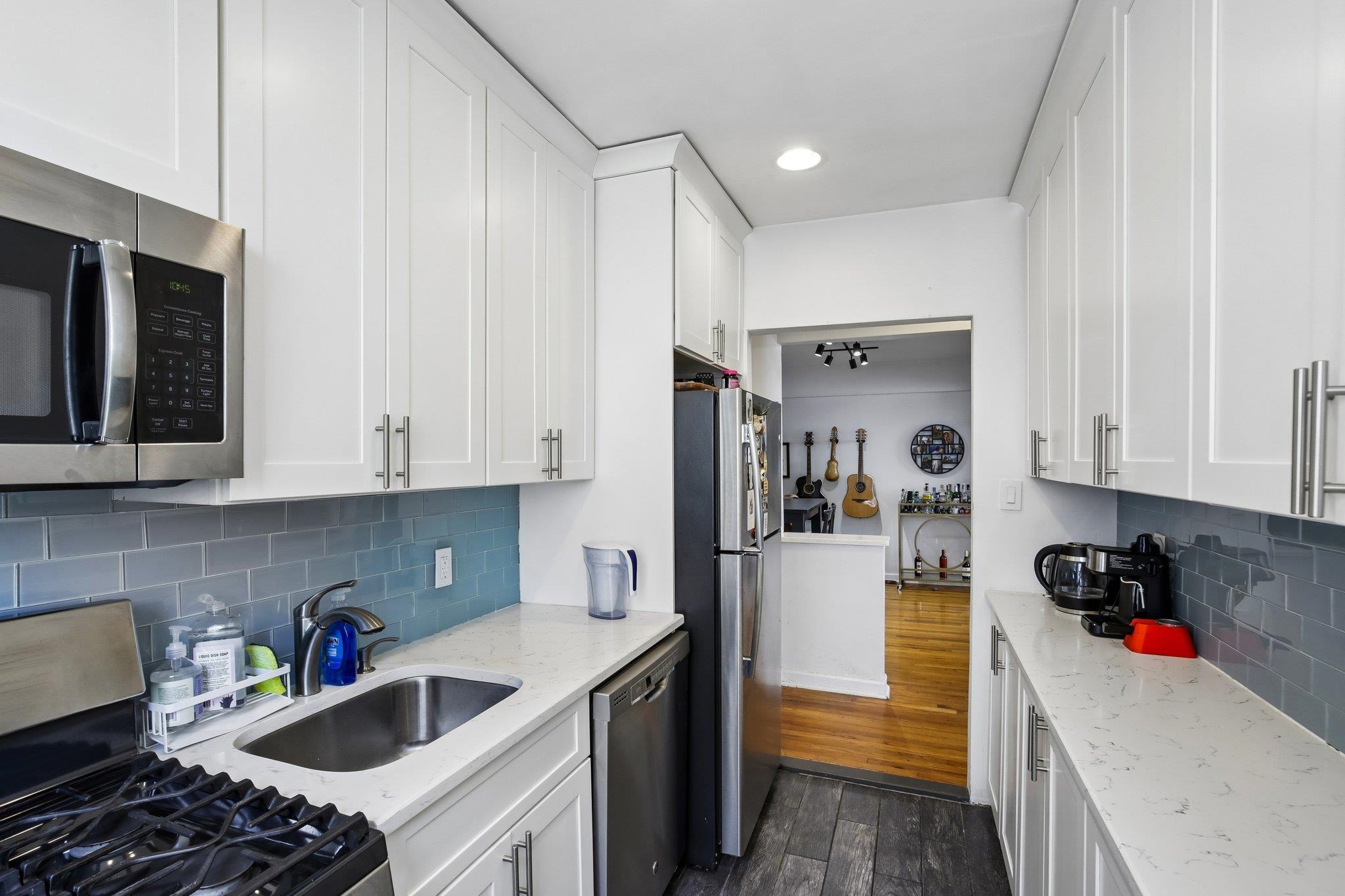 8450 BLVD EAST Unit: 3B
