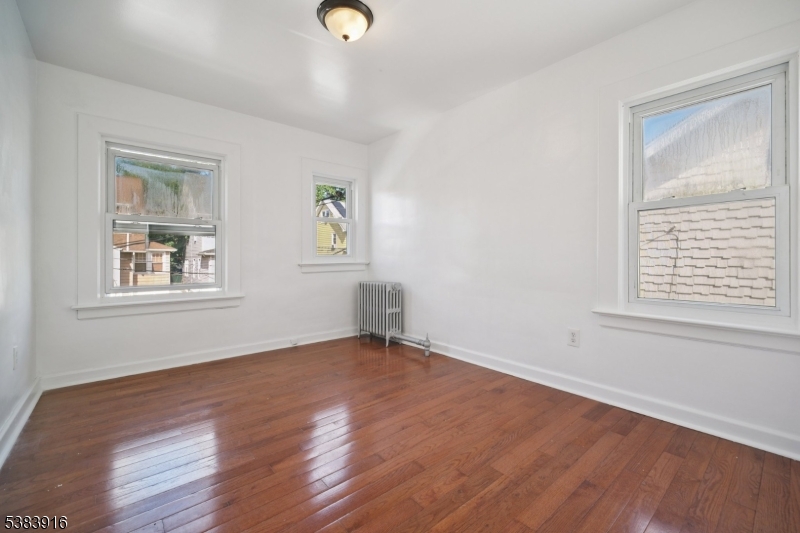 436 Dewitt Ave
