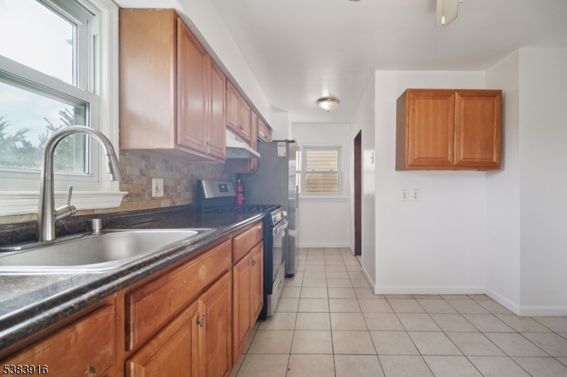 436 Dewitt Ave