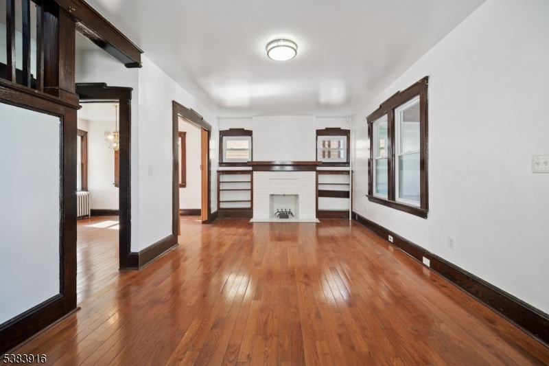 436 Dewitt Ave