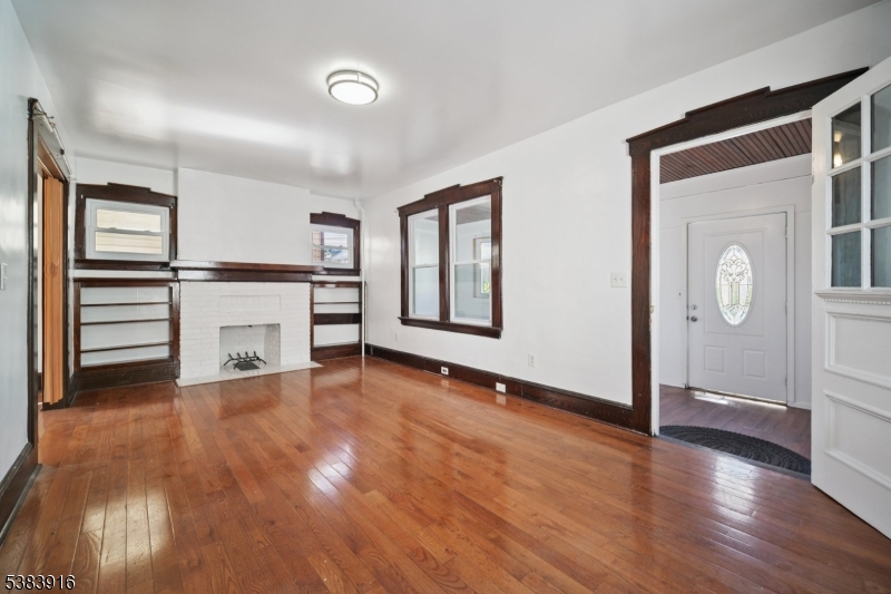 436 Dewitt Ave