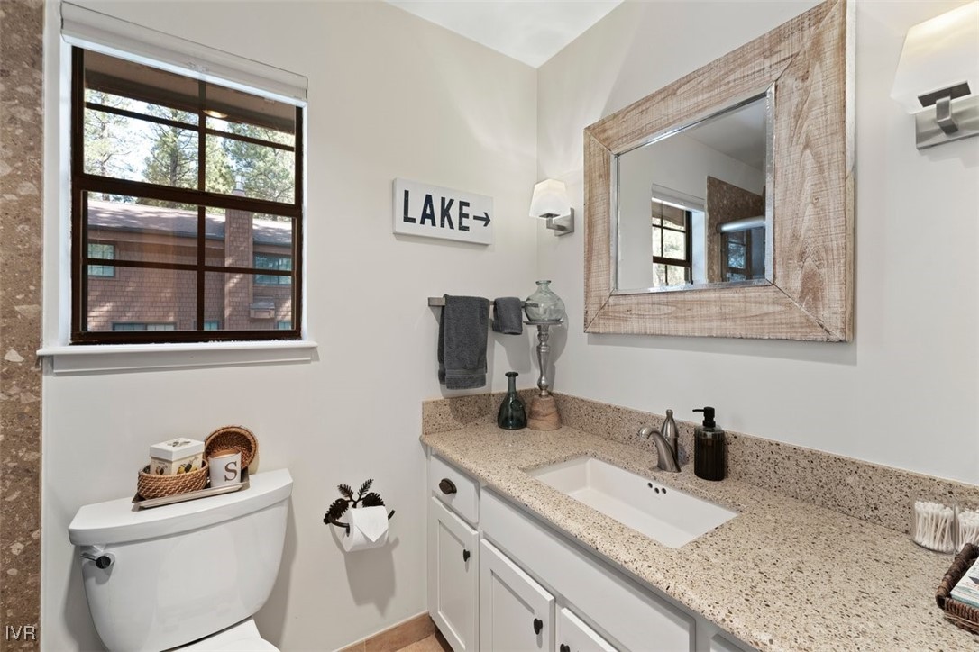 875 Southwood Boulevard 18
