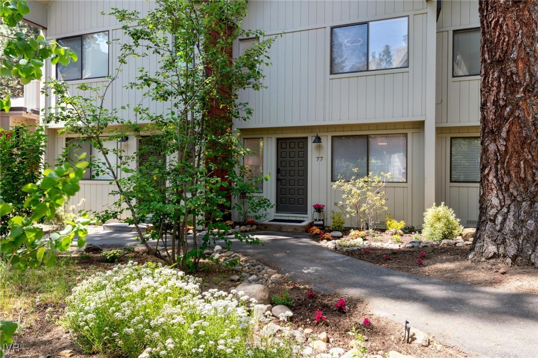 989 Tahoe Boulevard 77