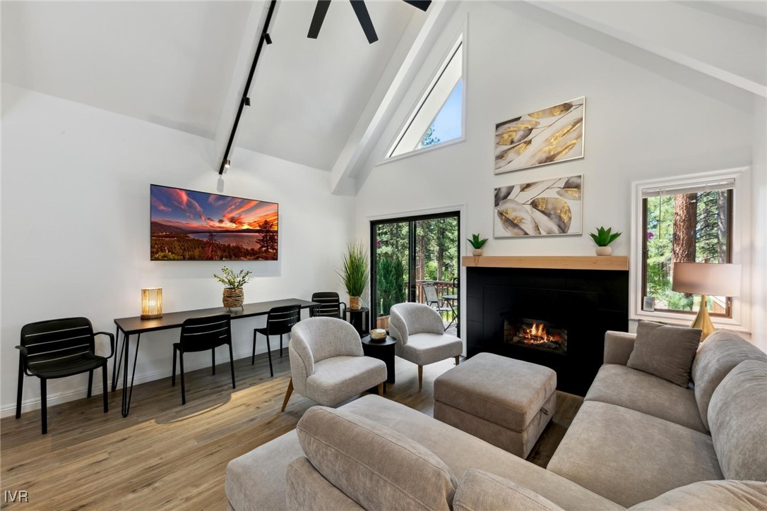 989 Tahoe Boulevard 77