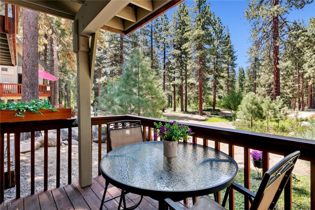 989 Tahoe Boulevard 77