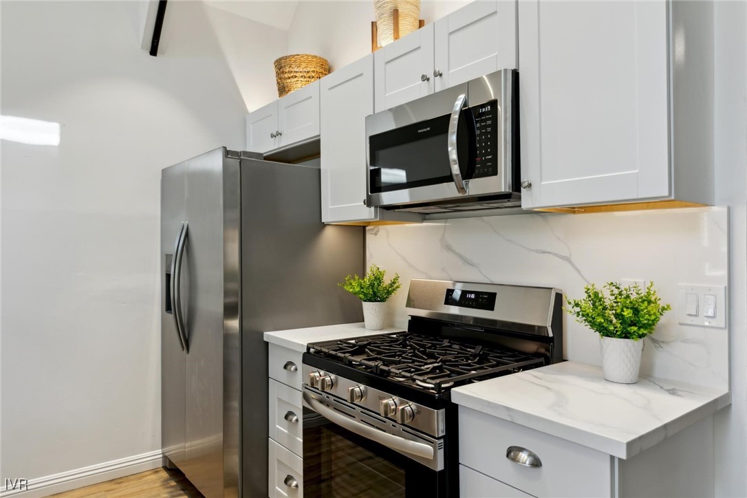 989 Tahoe Boulevard 77