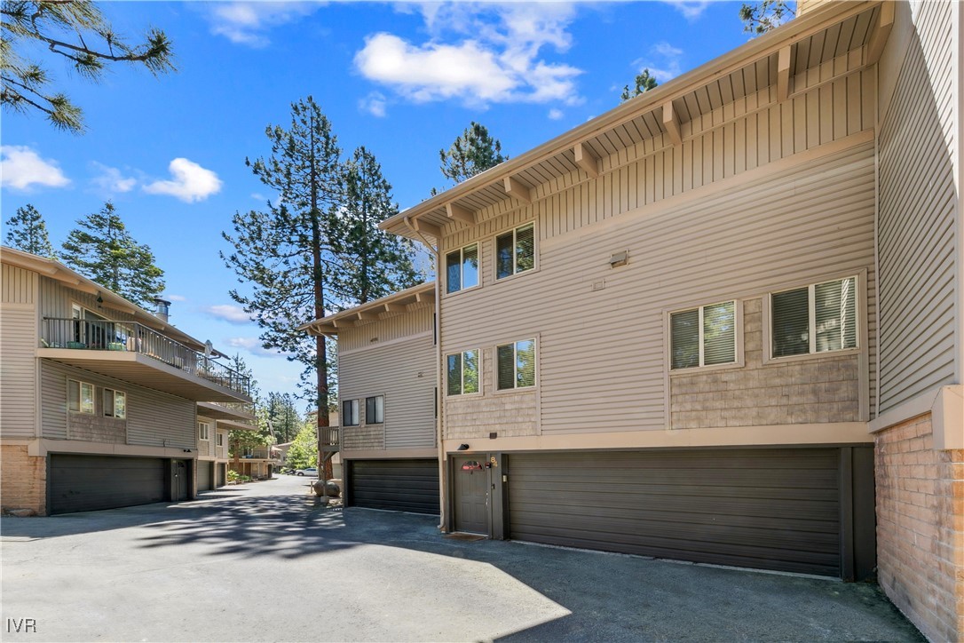 820 Oriole Way 84