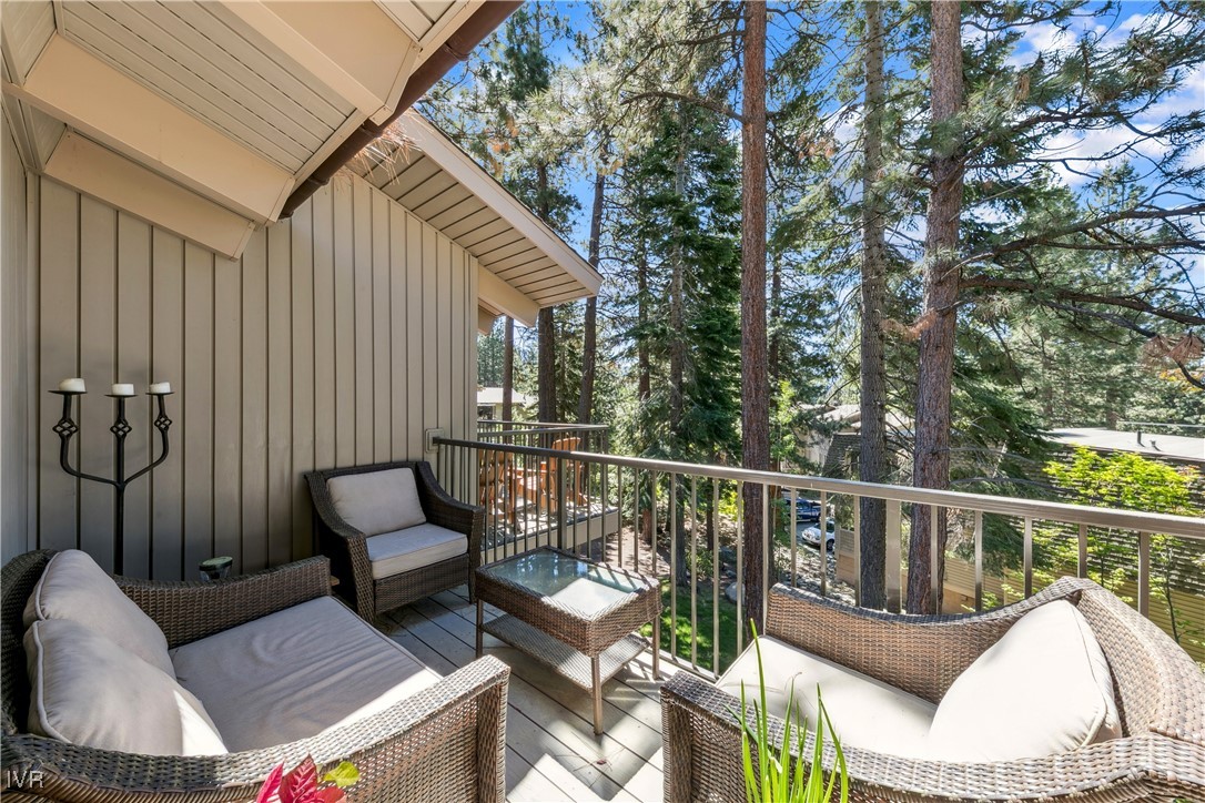 820 Oriole Way 84