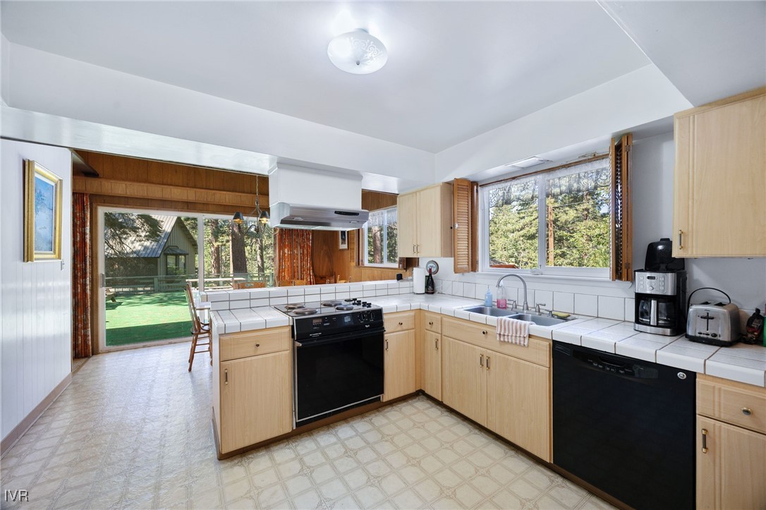 701 Martis Peak Road