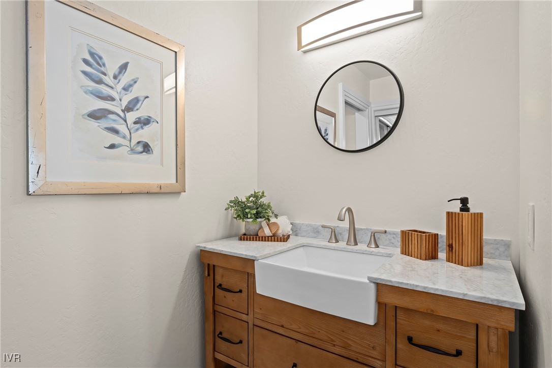 400 Fairview Boulevard 20