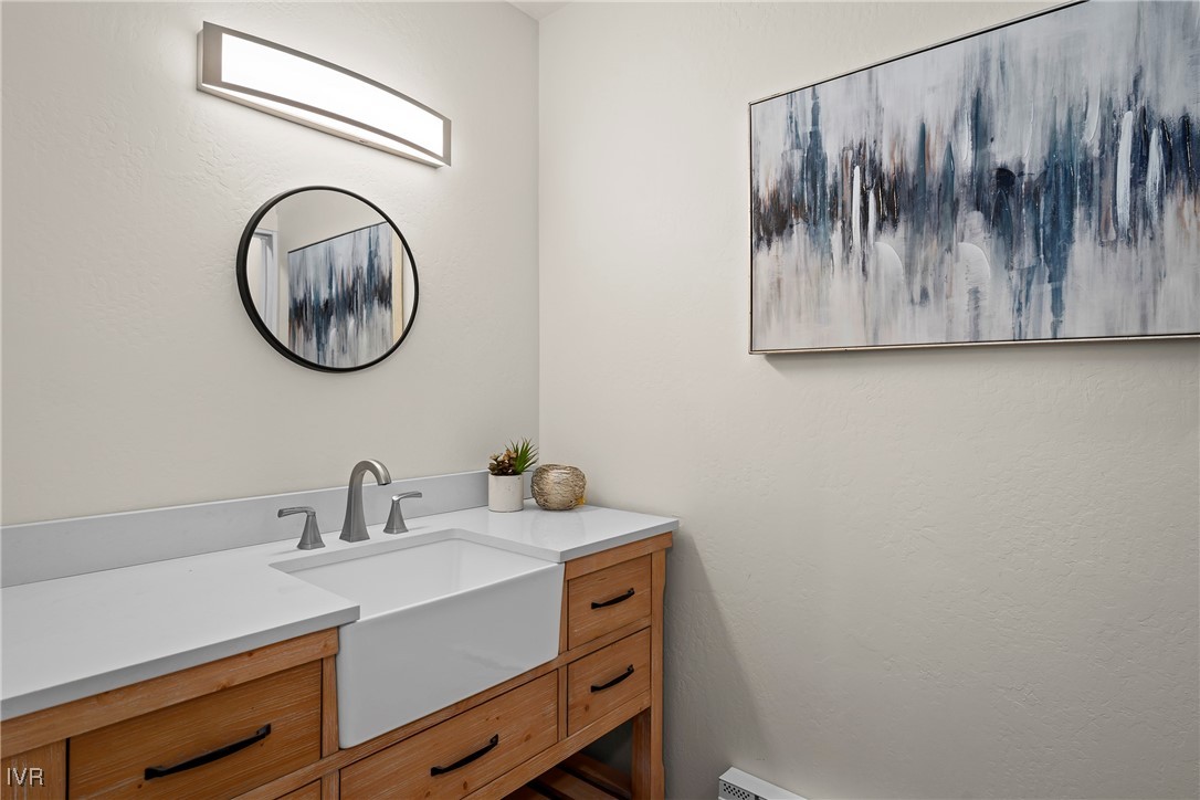400 Fairview Boulevard 20
