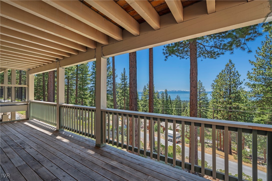 400 Fairview Boulevard 20