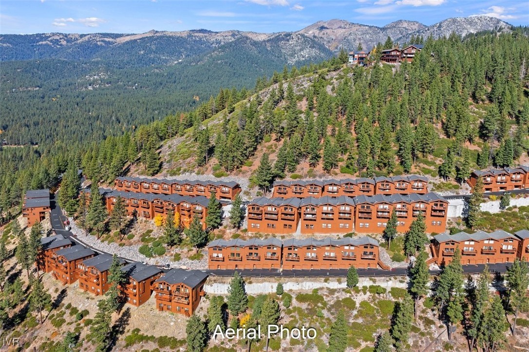 400 Fairview Boulevard 86