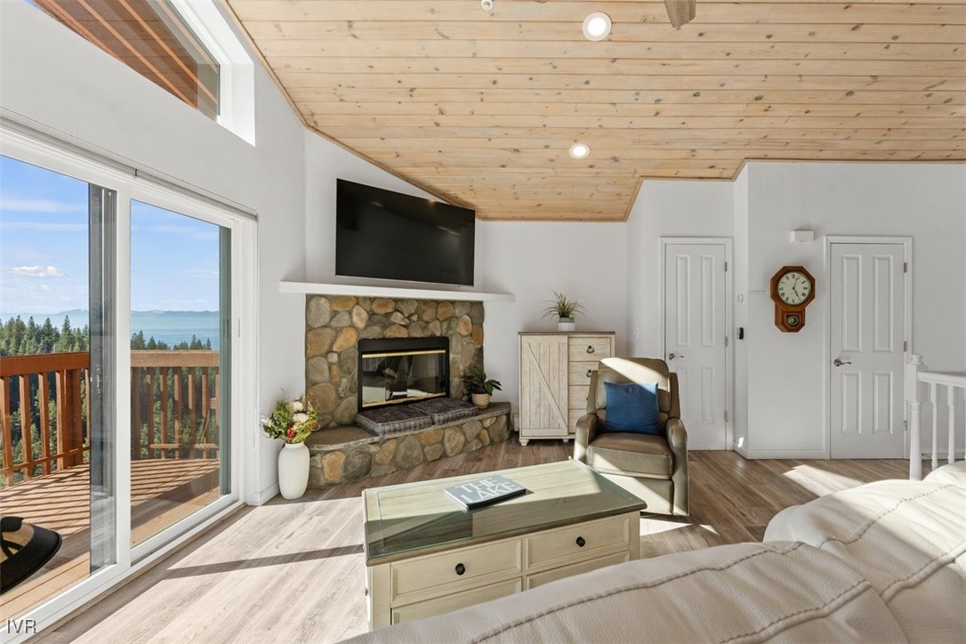 400 Fairview Boulevard 86