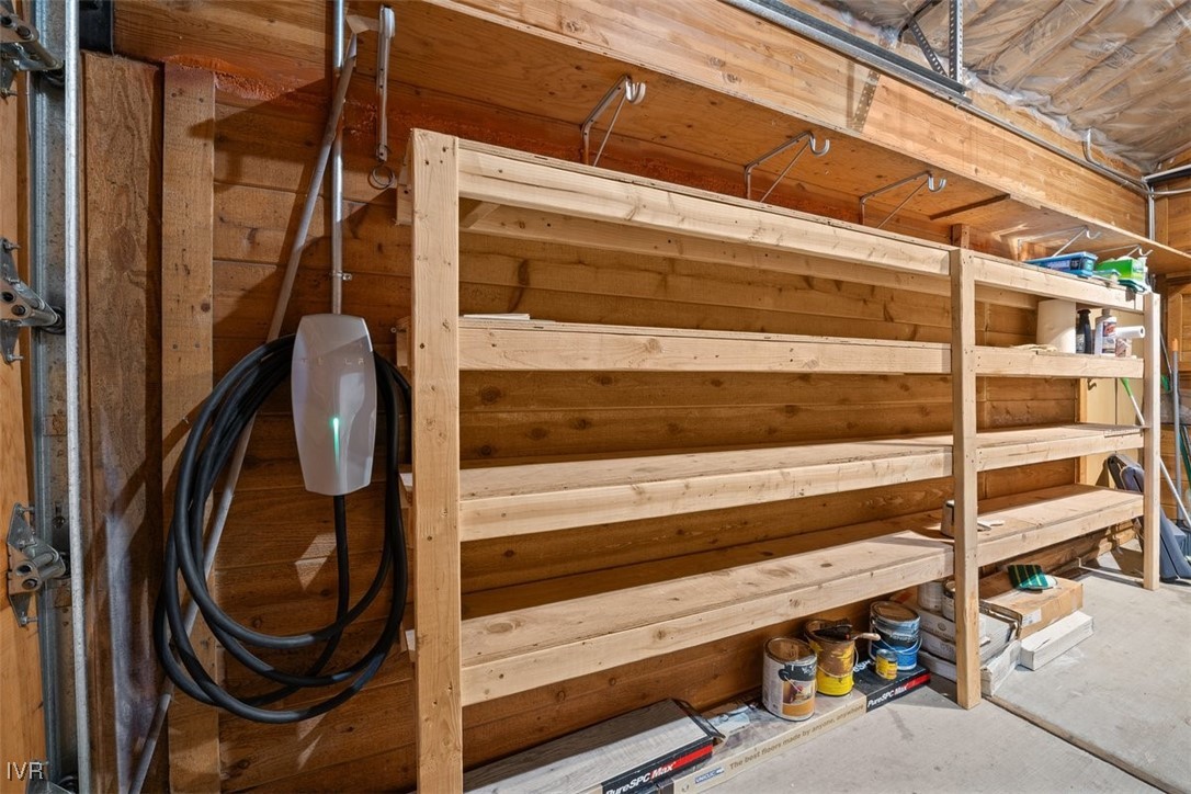 400 Fairview Boulevard 86