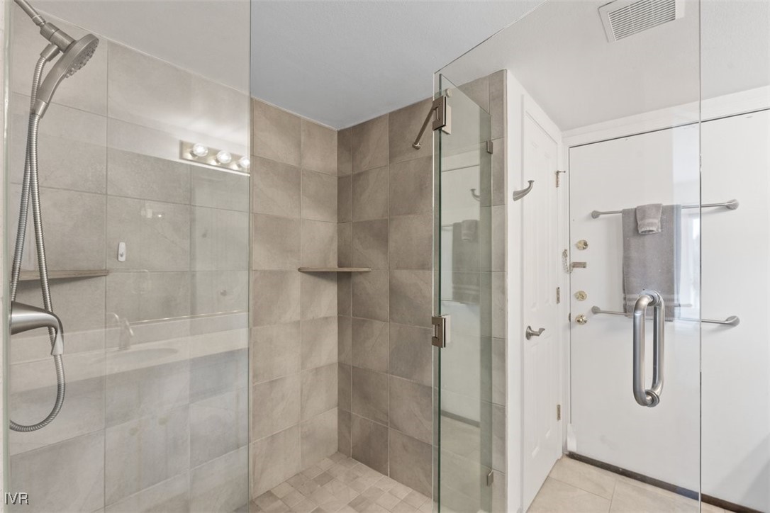 400 Fairview Boulevard 86