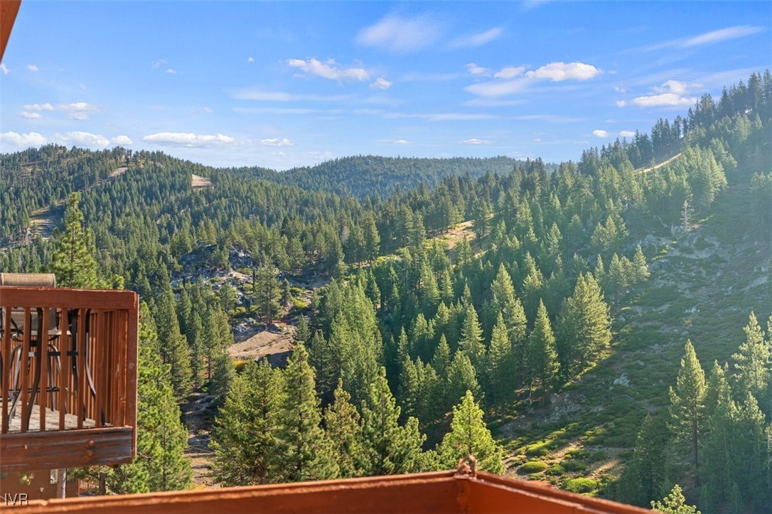 400 Fairview Boulevard 86