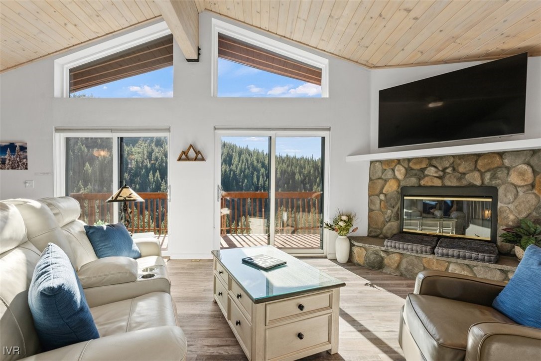 400 Fairview Boulevard 86