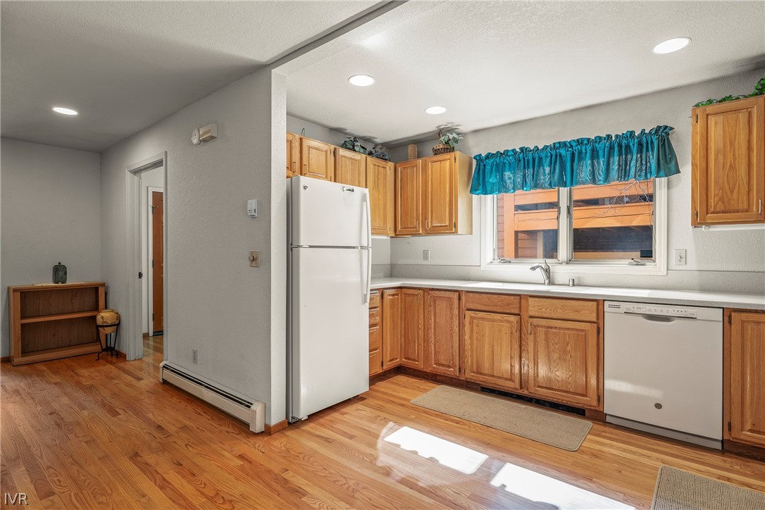 947 Incline Way 183