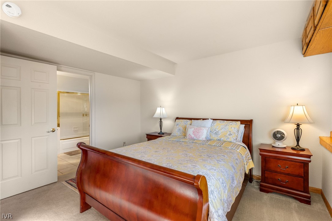 400 Fairview Boulevard 80