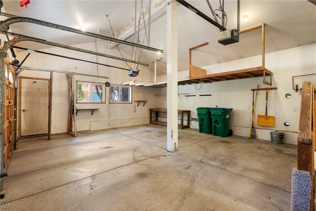 1094 Mill Creek Road