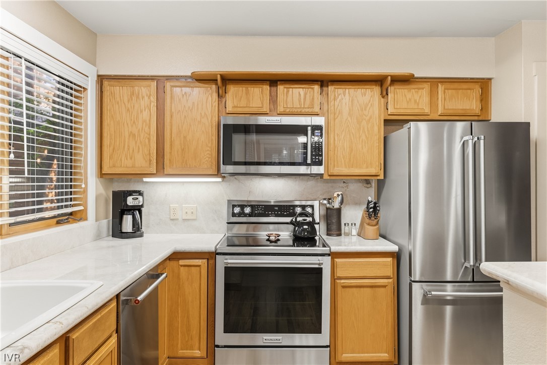 929 Northwood Boulevard 40