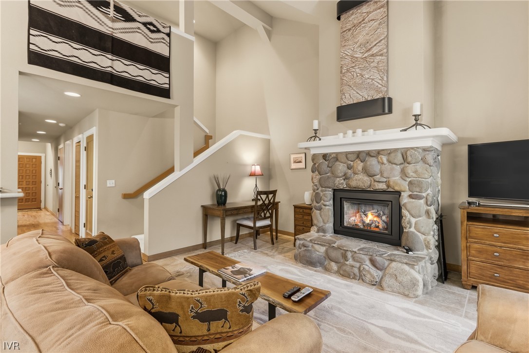 929 Northwood Boulevard 40