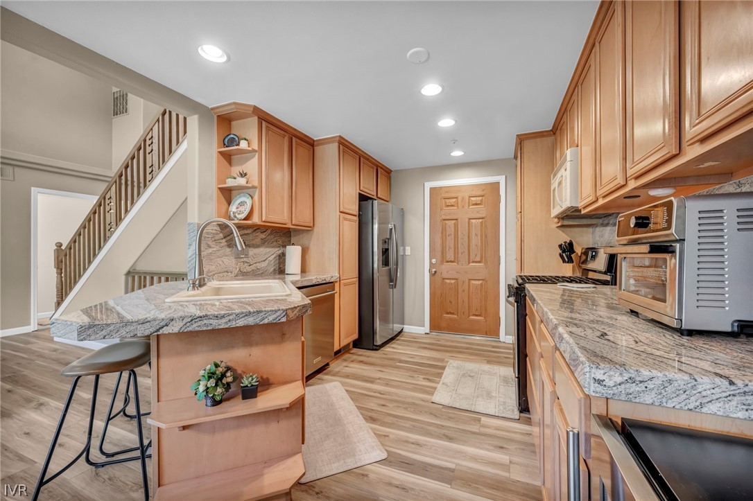 400 Fairview Boulevard 215