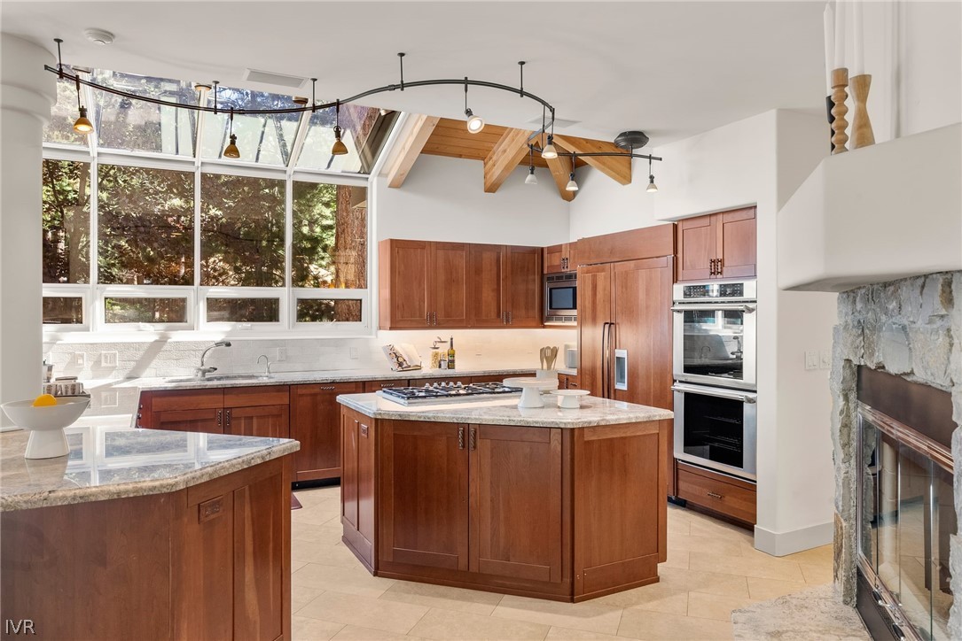 250 Estates Drive