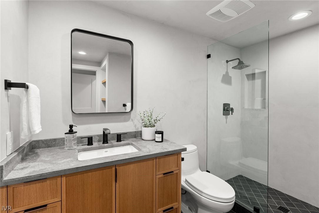 170 Village Boulevard 4