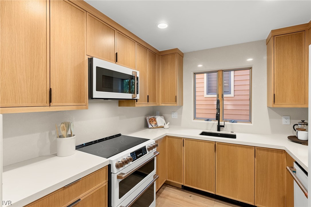 170 Village Boulevard 4