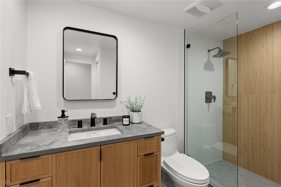 170 Village Boulevard 4