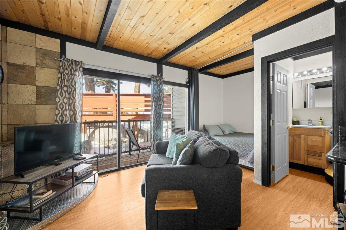 331 Tramway Drive Unit: 10