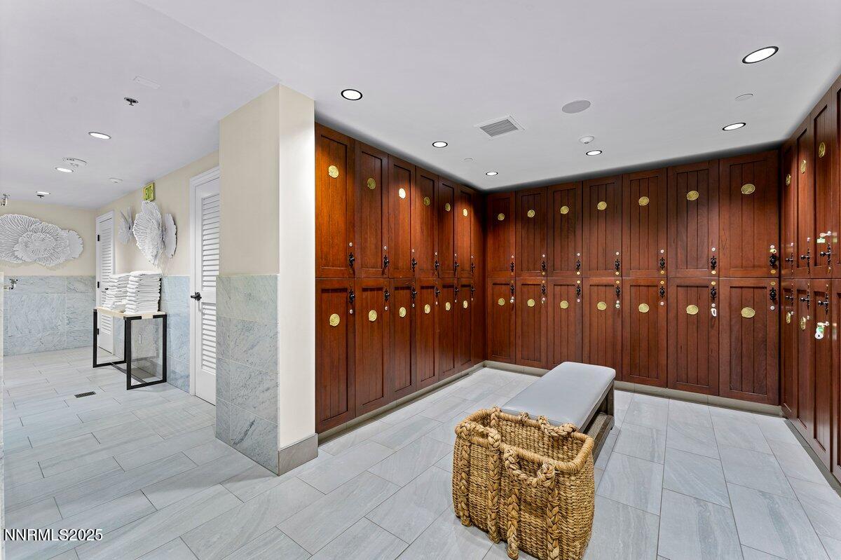 6119 S Pleasant Oak Trail