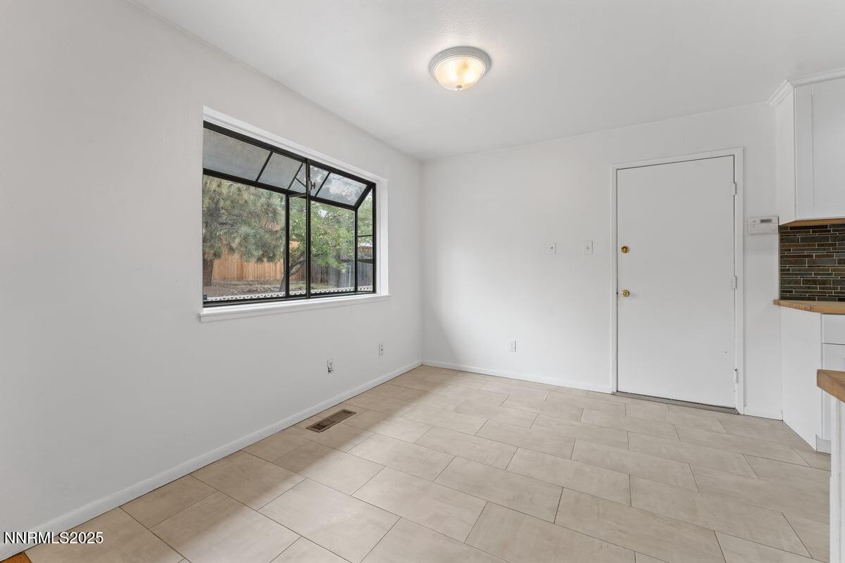 1421 Surf Way