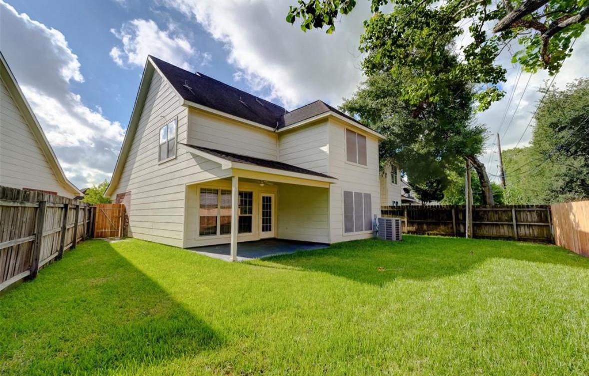 11927 W Vita Circle