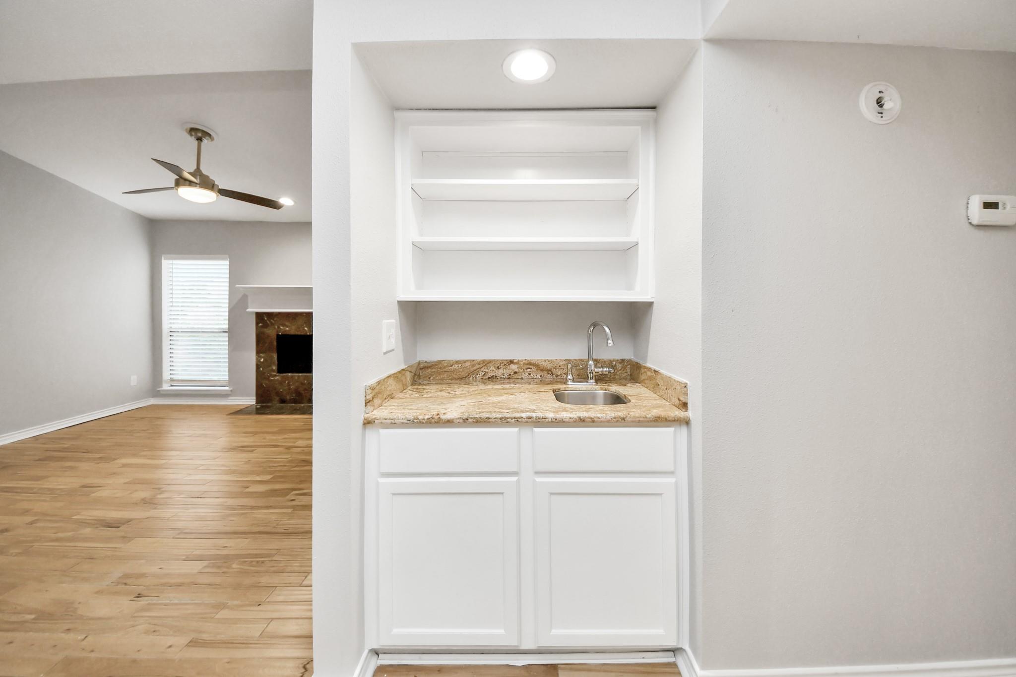 1818 Augusta Drive # 8