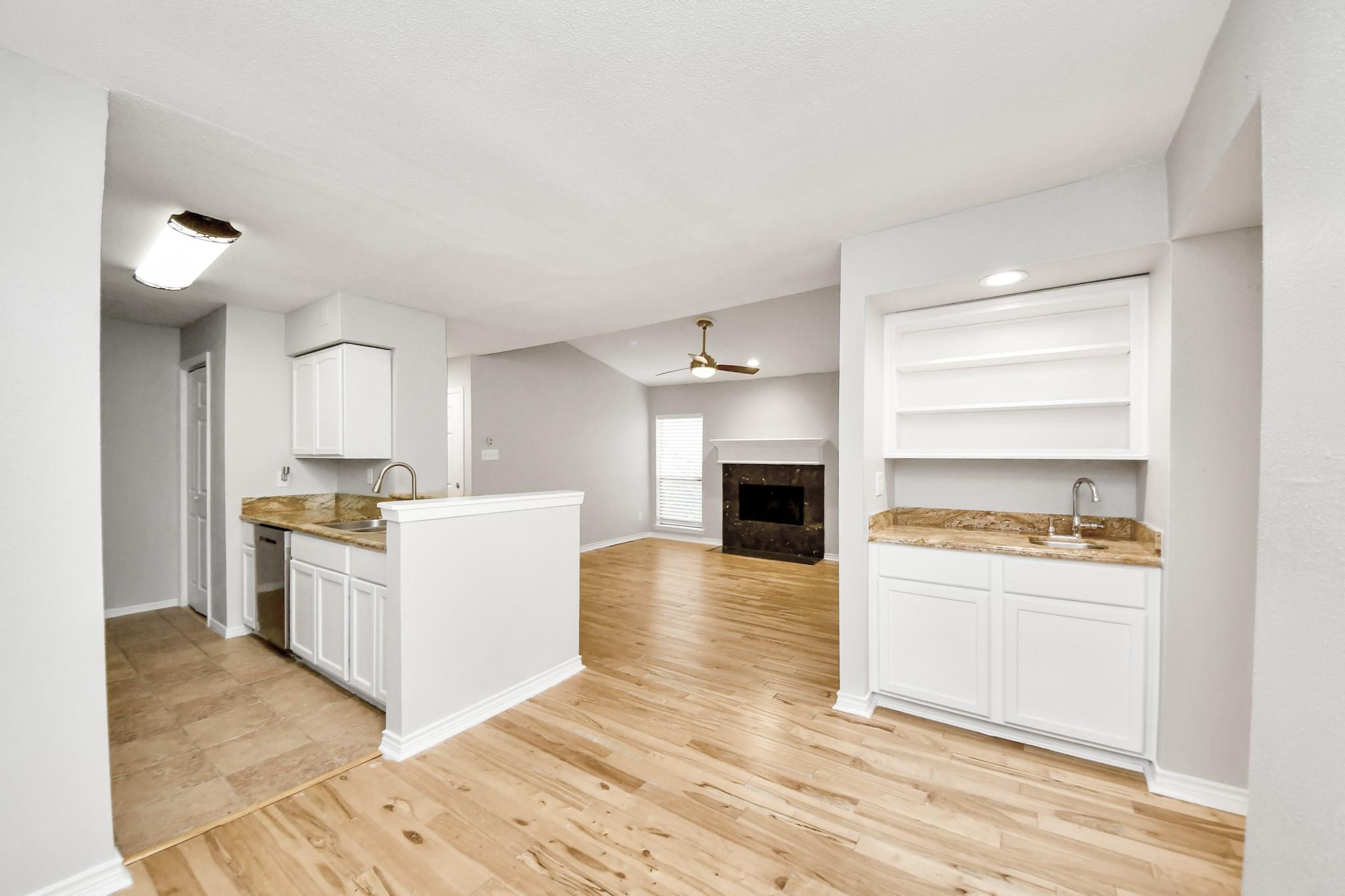 1818 Augusta Drive # 8