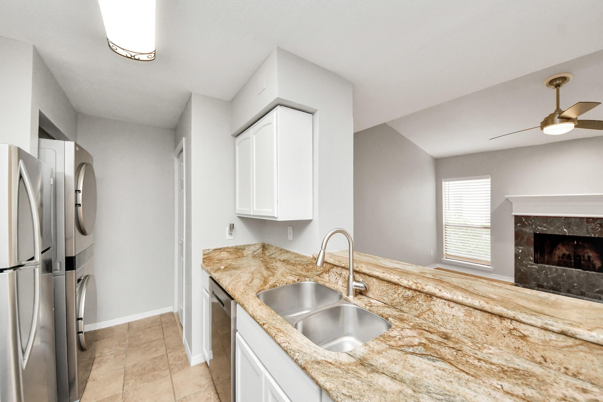 1818 Augusta Drive # 8