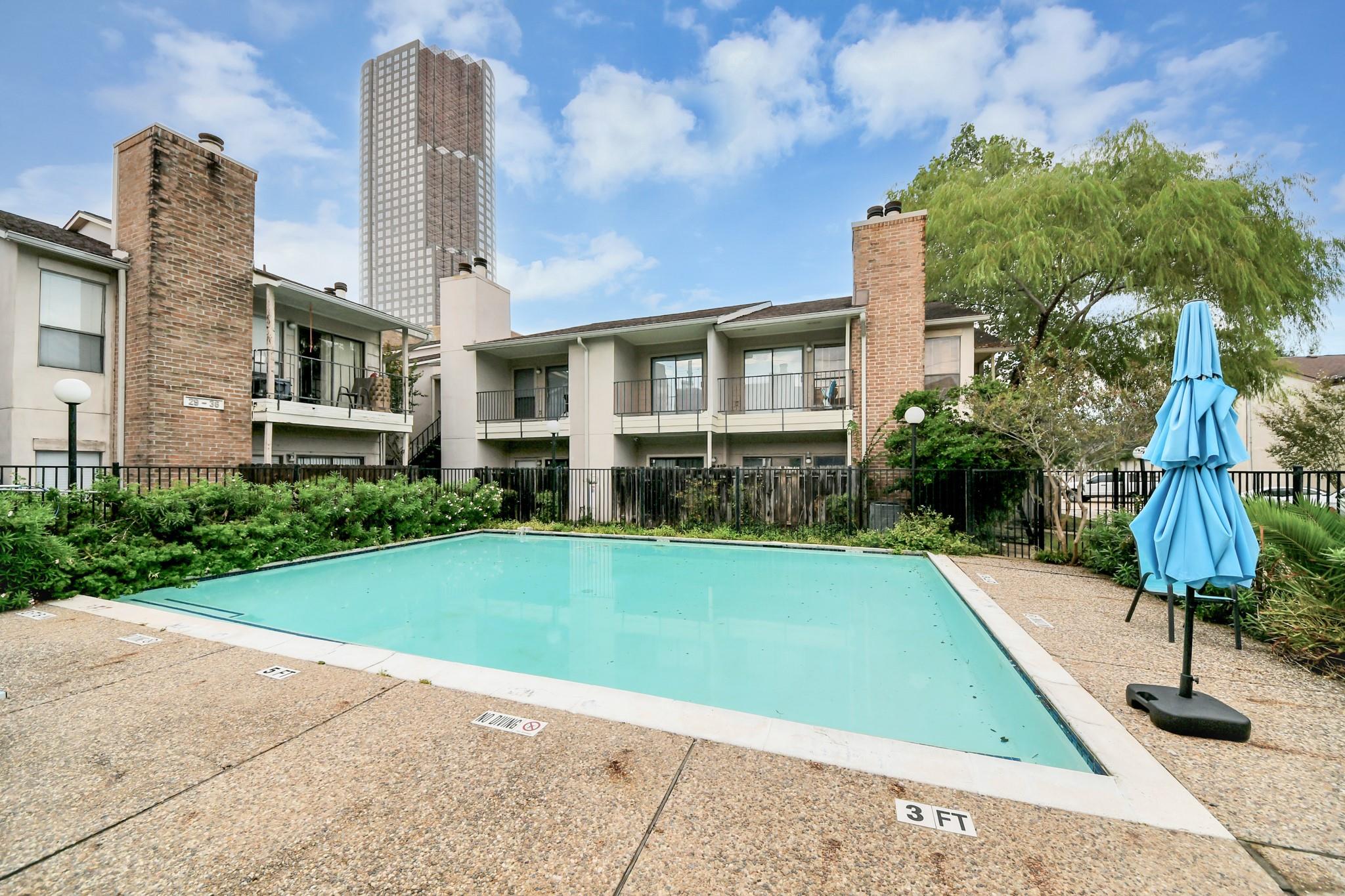 1818 Augusta Drive # 8