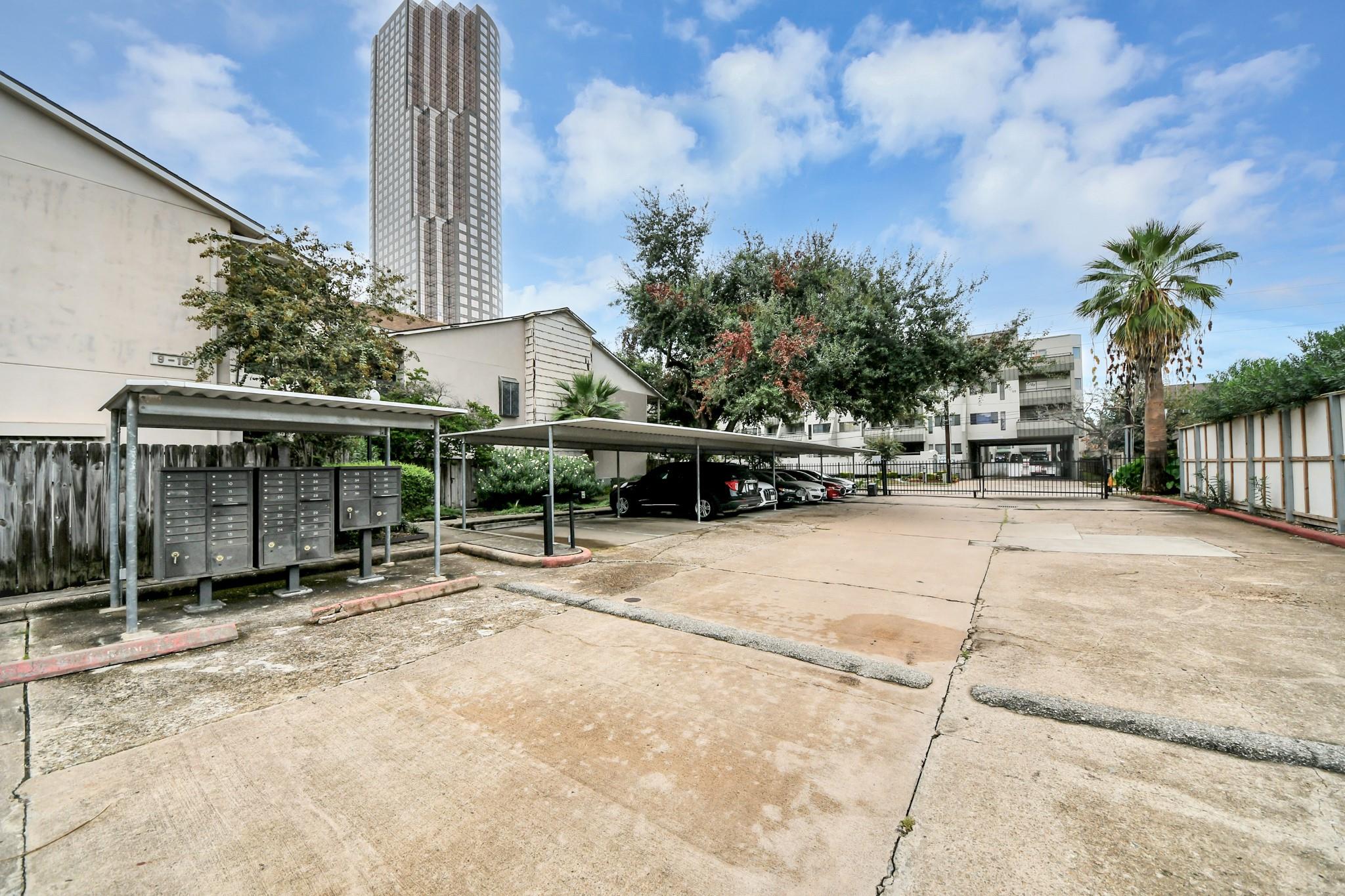 1818 Augusta Drive # 8