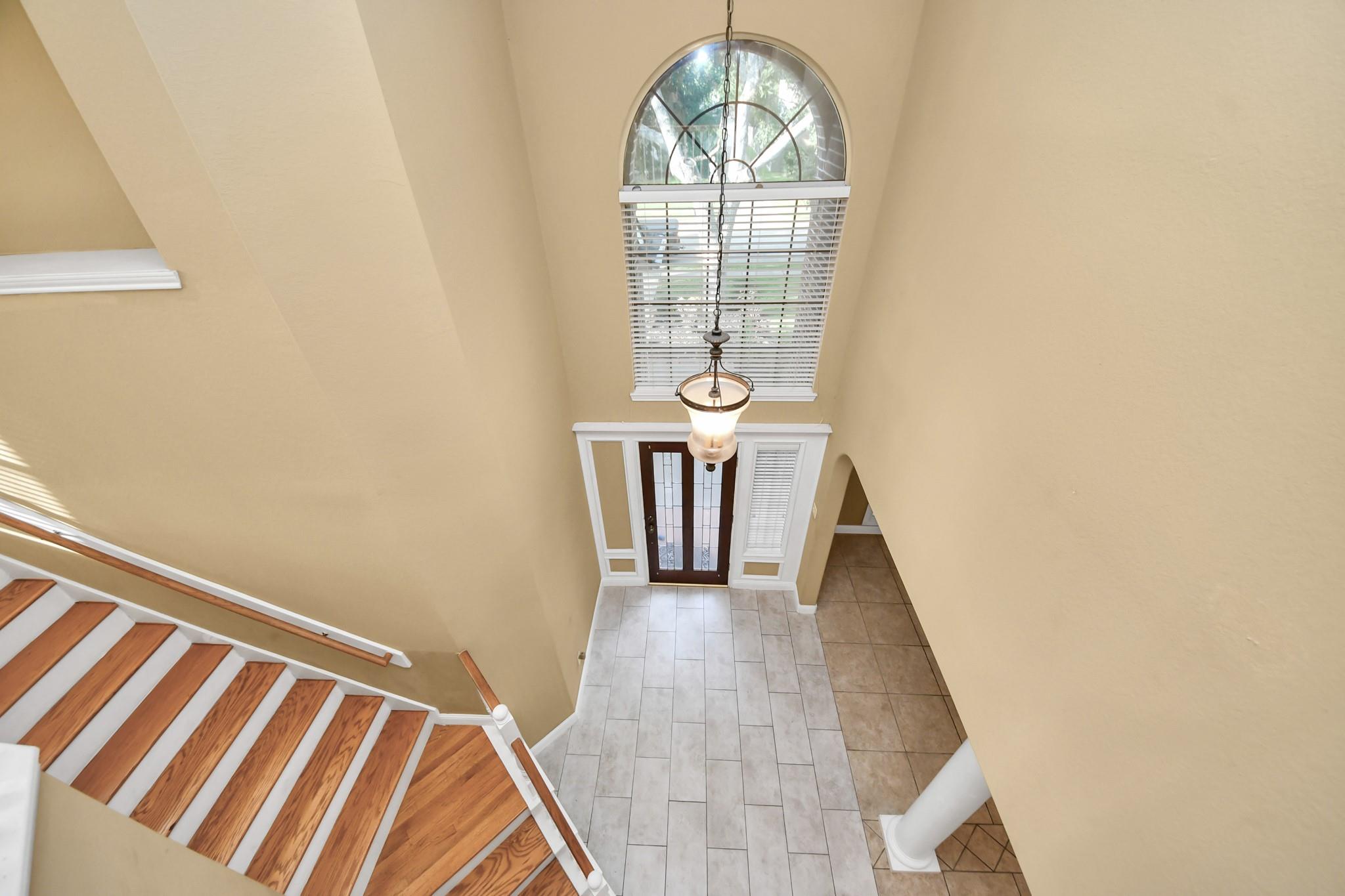5211 Windcrest Court
