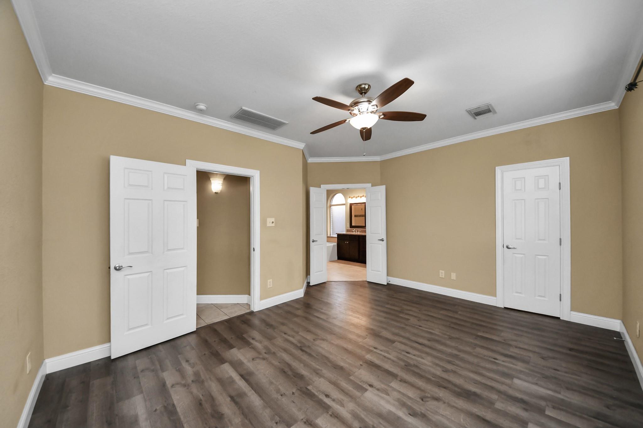 5211 Windcrest Court