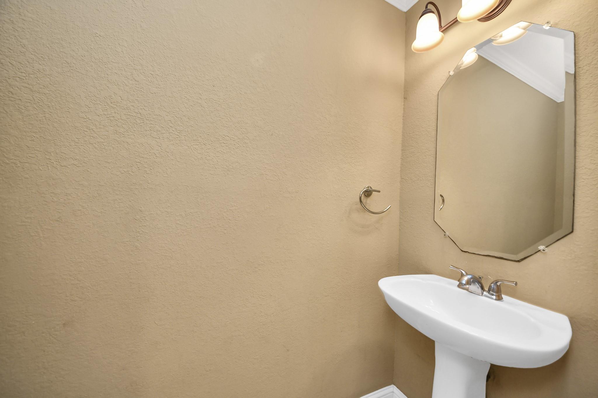 5211 Windcrest Court